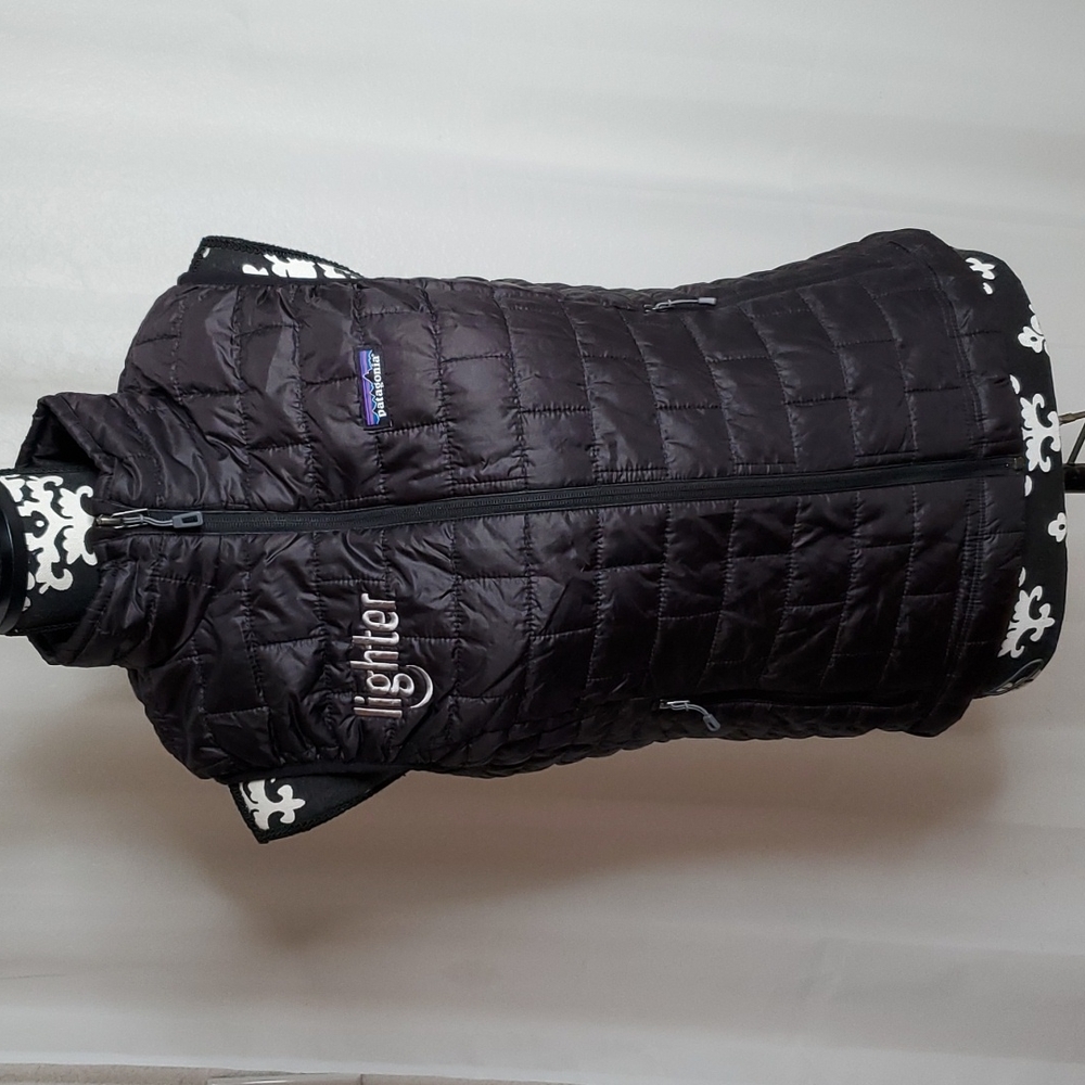 Patagonia lightweight puffer vest Small